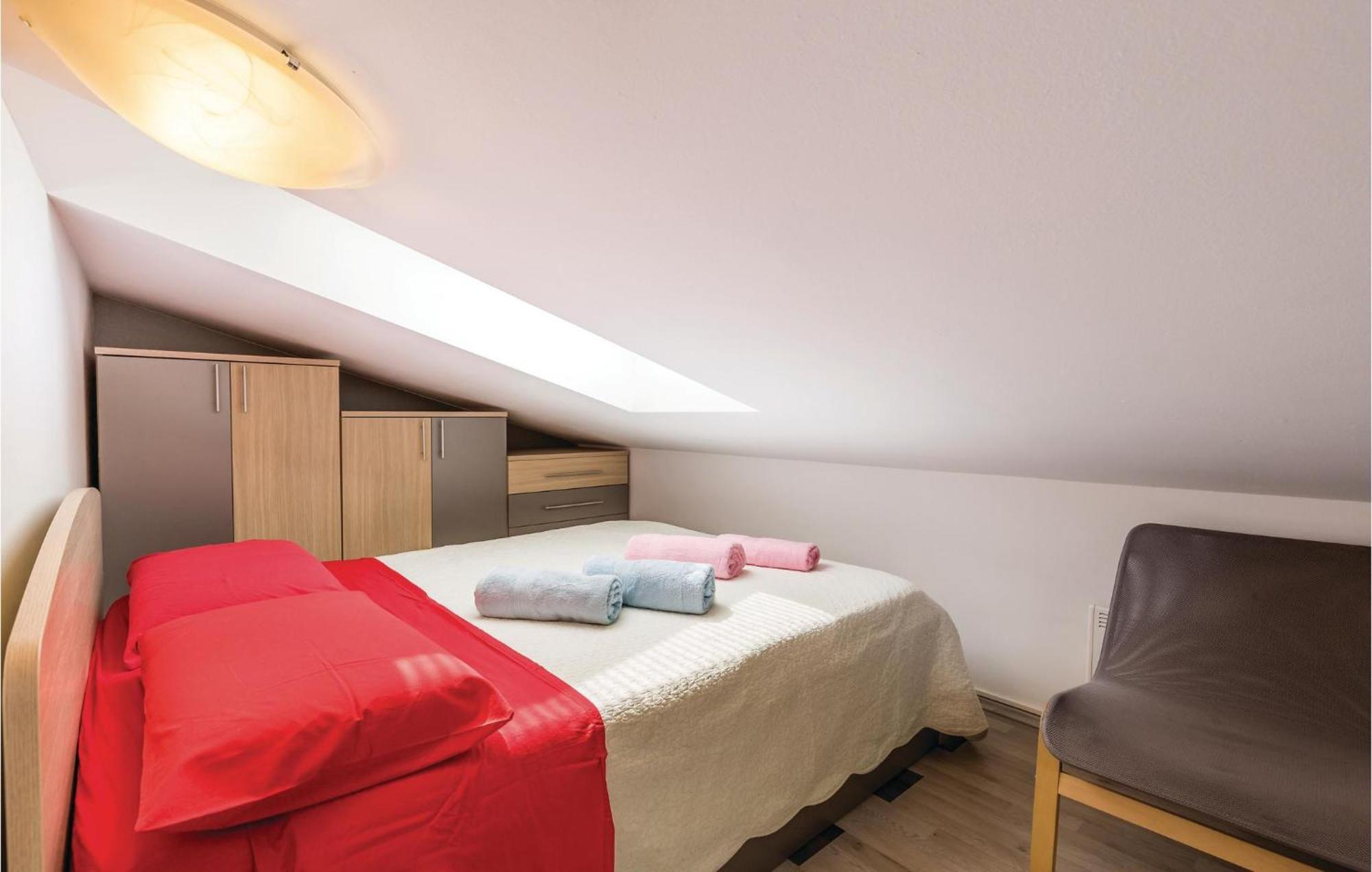 Beautiful Apartment In Opatija With Kitchen Exteriör bild